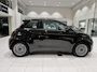 Fiat 500e Icon 42 kWh | Stoelverwarming | Bluetooth | Camera | Apple CarPlay / Android Auto | SOH 97% |