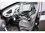 Peugeot 2008 1.2 PureTech 12 mnd GARANTIE DBriem is VV DealerOH Pano Camera Carplay Navi Clima CruiseC