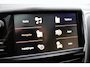 Peugeot 2008 1.2 PureTech 12 mnd GARANTIE DBriem is VV DealerOH Pano Camera Carplay Navi Clima CruiseC