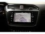 Volkswagen Tiguan Allspace 1.5 TSI R Line Highline Aut. 7 pers. [ Panorama Virtual Adapt.cruise ]