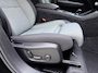 Volvo XC40 B3 177pk Plus Black Edition / Harman Kardon audio / Lighting / Elektrische stoelen met geheugen /