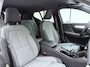 Volvo XC40 B3 177pk Plus Black Edition / Harman Kardon audio / Lighting / Elektrische stoelen met geheugen /