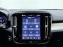 Volvo XC40 B3 177pk Plus Black Edition / Harman Kardon audio / Lighting / Elektrische stoelen met geheugen /