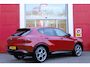 Alfa Romeo Tonale 1.5T 160PK HYbrid VELOCE | LEDEREN BEKLEDING | VOORSTOELEN / STUUR VERWARMD | VOORSTOELEN GEVENTILEERD | VOORSTOELEN ELEKTRISCH VERSTELBAAR MET GEHEUGEN FUNCTIE | HARMAN CARDON PREMIUM AUDIO | DRAADLOOS APPLE CARPLAY / ANDROID AUTO | 360° CAMERA | AUTOMATISCH DIMMENDE BUITENSPIEGELS | 20"INCH LICHTMETALEN VELGEN | ADAPTIVE CRUISE CONTROL | KEYLESS ENTRY / START | ELEKTRISCH BEDIENBARE ACHTERKLEP | DRAADLOZE TELEFOONLADER | AMBIENT LIGHTING | DONKERE HEMELBEKLEDING | SCHAKELFLIPPERS AAN HET STUUR | VERWARMDE RUITENSPROEIERS |