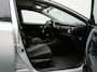 Toyota Auris 1.2T Trend | NL Auto | Navigatie | Panorama dak |