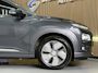 Hyundai Kona Electric EV 64 kWh SOH 100% NavI | Warmtepomp | Stoel & Stuur verwarming | 17" | ACC | 100 % elk jaar Dealer onderhouden!