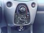 Toyota Aygo PLAY 5-DEURS APPLE/ANDROID BLUETOOTH NL-AUTO 1E-EIGENAAR