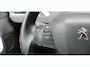 Peugeot 2008 1.2 PureTech Blue Lease Allure | 130 PK | Nieuwe distributieriem | Panoramadak | Climate Control | Achteruitrijcamera | Cruise Control | Trekhaak | Half leder | Lichtmetalen velgen | NAP