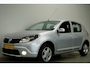 Dacia Sandero 1.2 Blackline. AIRCO EL. RAMEN + SPIEGELS TREKHAAK LMV