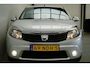 Dacia Sandero 1.2 Blackline. AIRCO EL. RAMEN + SPIEGELS TREKHAAK LMV