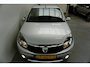 Dacia Sandero 1.2 Blackline. AIRCO EL. RAMEN + SPIEGELS TREKHAAK LMV