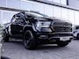 Dodge Ram 1500 5.7 V8 4x4 Crew Cab Laramie Night | Pano | Luchtvering | LPG | Harman Kardon | Memory | Luxe Lederen Bekleding | Camera | 22'' Velgen |