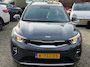 Kia Stonic 1.0 T-GDi MHEV DynamicPlusLine Camera Carplay StuurAssist PDC LMV Nando Grey