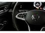 Volkswagen Golf 1.5 eTSI 150PK R-Line | 360 camera | Schuif-kanteldak | R-Line stoelen | Sportonderstel | Dode-hoek detectie | LED Matrix plus