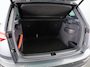 Skoda Karoq 1.5 TSI ACT Sportline Business 150 pk Automaat (DSG) | Verlengde garantie | Navigatie via App | Parkeersensoren | Achteruitrijcamera | Adaptieve cruise control | Stoelverwarming v/a | Verwarmde voorruit |
