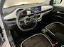Fiat 500e Urban 42 kWh | 96,3% SOH | Stoelverwarming | Climate Control | Achteruitrijcamera | Parkeersensoren voor en achter | Dodehoek detectie