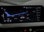 BMW 1-Serie 118i Automaat Sportline Business Edition Navigatie Cruise control LED Parkeersensor achter Navigatie Apple Carplay/ Android Auto Lichtmetalen velgen Digitale Cockpit