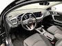 Kia Ceed Sportswagon 1.0 T-GDi DynamicLine | Carplay | Dealeronderhouden | Fabrieksgarantie | Trekhaak | Stoel/Stuur Verwarming |