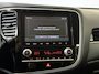 Mitsubishi Outlander 2.4 PHEV Intense | Trekhaak | Camera | Navigatie | Stoelverwarming |