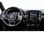 Volvo XC40 B3 177PK Automaat Ultimate Dark / Adaptive cruise control  / Elektrische stoelen / Harman Kardon audio / Pilot assist / Stoel en stuur verwarming / Elektrische achterklep / Parkeersensoren met camera