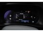 Volvo XC40 B3 177PK Automaat Ultimate Dark / Adaptive cruise control  / Elektrische stoelen / Harman Kardon audio / Pilot assist / Stoel en stuur verwarming / Elektrische achterklep / Parkeersensoren met camera