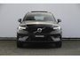 Volvo XC40 B3 177PK Automaat Ultimate Dark / Adaptive cruise control  / Elektrische stoelen / Harman Kardon audio / Pilot assist / Stoel en stuur verwarming / Elektrische achterklep / Parkeersensoren met camera