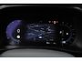 Volvo XC40 B3 177PK Automaat Ultimate Dark / Adaptive cruise control  / Elektrische stoelen / Harman Kardon audio / Pilot assist / Stoel en stuur verwarming / Elektrische achterklep / Parkeersensoren met camera