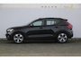 Volvo XC40 B3 177PK Automaat Ultimate Dark / Adaptive cruise control  / Elektrische stoelen / Harman Kardon audio / Pilot assist / Stoel en stuur verwarming / Elektrische achterklep / Parkeersensoren met camera