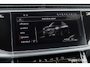 Audi Q8 60TFSI-e 490Pk | Quattro | Competition | Luchtvering | Panoramadak | 'S' Sportstoelen | Spoilerpack | 23'' Vossen