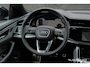 Audi Q8 60TFSI-e 490Pk | Quattro | Competition | Luchtvering | Panoramadak | 'S' Sportstoelen | Spoilerpack | 23'' Vossen