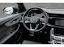 Audi Q8 60TFSI-e 490Pk | Quattro | Competition | Luchtvering | Panoramadak | 'S' Sportstoelen | Spoilerpack | 23'' Vossen