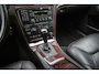 Volvo V70 2.4 T5 Summum | 18 inch Graphite R Wielen | Fullmap Navigatie | Elektrisch schuif-/kanteldak | Elektrisch verstelbare voorstoel + memory | Parkeersensoren voor en achter | Climate Control | Cruise Control | 3 CD-Wisselaar