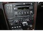 Volvo V70 2.4 T5 Summum | 18 inch Graphite R Wielen | Fullmap Navigatie | Elektrisch schuif-/kanteldak | Elektrisch verstelbare voorstoel + memory | Parkeersensoren voor en achter | Climate Control | Cruise Control | 3 CD-Wisselaar
