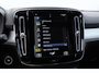 Volvo XC40 T4 211 Automaat Plug-in hybrid Bright / Cruise control / Parkeersensoren met camera / Keyless entry / Elektrische achterklep / Climate Control / Apple carplay /
