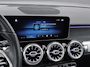 Mercedes-Benz GLB 200 Business Solution Luxury | Panoramadak | Trekhaak Afneembaar | Achteruitrijcamera | Memory Pakket | Sfeerverlichting | Widescreen | Stoelverwarming | Multibeam LED | Privacy Glas Achter | Keyless-GO | Elektrisch Bedienbare Achterklep