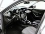 Peugeot e-2008 EV Blue Lease Allure 50 kWh 136PK | 1ste eigenaar | ACCU 90% | AppleCarPlay/AndroidAuto | Climate Control | Adaptive Cruise Control | Camera | Keyless | FULL LED | LMV | Parkeersensoren | Privacy Glass | Isofix | DAB Radio |
