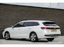 Volkswagen Passat Variant 1.5 eTSI 150Pk Aut. | Business | 360° Camera | LED | 17'' | Oryx White