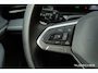 Volkswagen Passat Variant 1.5 eTSI 150Pk Aut. | Business | 360° Camera | LED | 17'' | Oryx White