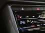 Volkswagen T-Roc 1.5 TSI DSG 150PK Style | Adaptive cruise | IQ Light | Stoel -stuurverwarming | Camera | Keyless |