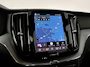 Volvo XC60 2.0 T6 Plug-in hybrid AWD Plus Black Edition | elektrisch glazen panorama-dak | PHEV | 350pk