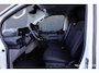 Ford E-Transit Custom L2H1 218Pk Aut. | Elektrisch | Nieuwe 71Kwh Accu | Trend 340 | 2xSchuifdeur | Achteruitrijcamera | 17'' | Frozen White