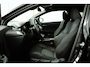 Toyota C-HR / C-HR+ 2.0 Hybrid Business Plus | Dode hoek detectie | Camera | Stoel- & Stuurverwarming |