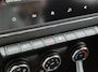 Renault Captur 1.0 TCe 90 evolution / All season banden / Apple Carplay Android Auto / Achteruitrijcamera / Airco / parkeersensoren voor en achter / Keyless Entry/Start / Trekgewicht 1.200 kg /