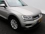 Volkswagen Tiguan 1.5 TSi 130 Pk Comfortline Business | Adaptive Cruise | Stoelverwarming | Trekhaak | Climatronic | 17 Inch | 106.528 Km !!