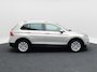 Volkswagen Tiguan 1.5 TSi 130 Pk Comfortline Business | Adaptive Cruise | Stoelverwarming | Trekhaak | Climatronic | 17 Inch | 106.528 Km !!