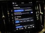 Volvo XC60 2.0 T6 Plug-in hybrid AWD Ultimate Dark Pano! Trekhaak! Electrische Kofferklep! Stoelverwarming! Stuurverwarming!