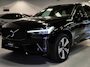 Volvo XC60 2.0 T6 Plug-in hybrid AWD Ultimate Dark Pano! Trekhaak! Electrische Kofferklep! Stoelverwarming! Stuurverwarming!