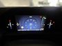Ford E-Transit Custom 320 L2H1 Limited 65 kWh met o.a. een elektrisch wegklapbare trekhaak, een achteruitrijcamera, dodehoekdetectie en 17 inch lichtmetalen velgen