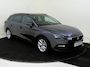 SEAT Leon Sportstourer 1.0 eTSI Style Business Intense | Trekhaak | Achteruitrijcamera | Adaptieve cruise control | Lane assist | Navigatie | Stoel- en stuurwielverwarming | 3-zone airco | Carplay |