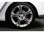 Renault Clio Estate 1.2 GT/ Automaat/ Stoelverw./ Sportstoelen/ 17''LMV/ Flippers/ Keyless/ LEDER/ Clima/ Cruise/ Navi/ Multi.Stuur/ Elek.Pakket/ Isofix/ PDC Achter.